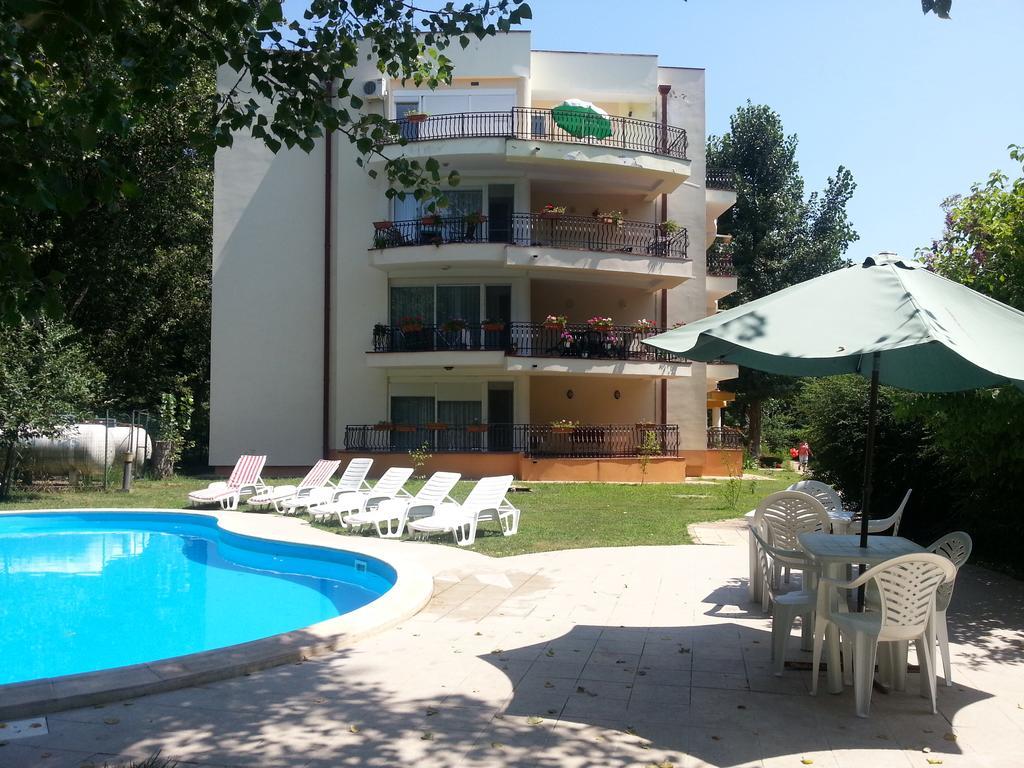 Club Topaz Apartments Neptun Kültér fotó