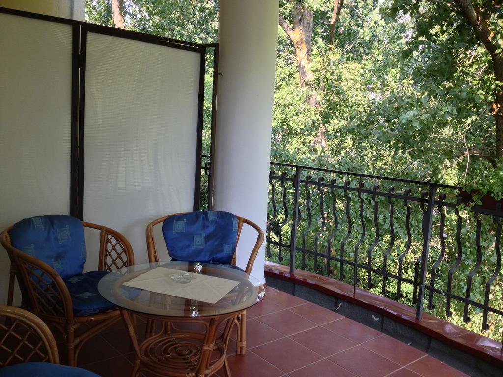 Club Topaz Apartments Neptun Szoba fotó