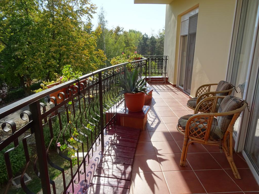 Club Topaz Apartments Neptun Kültér fotó
