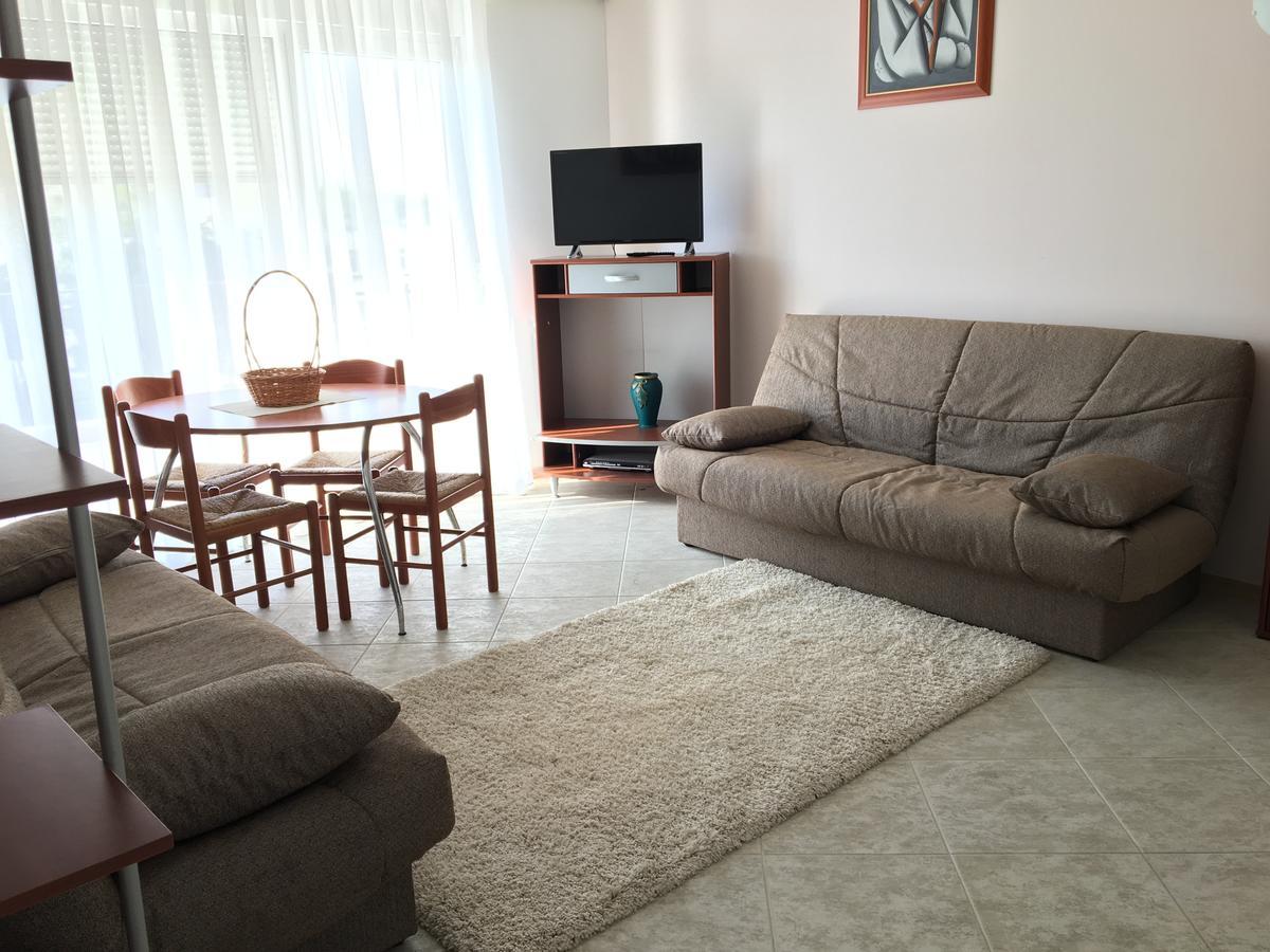 Club Topaz Apartments Neptun Kültér fotó