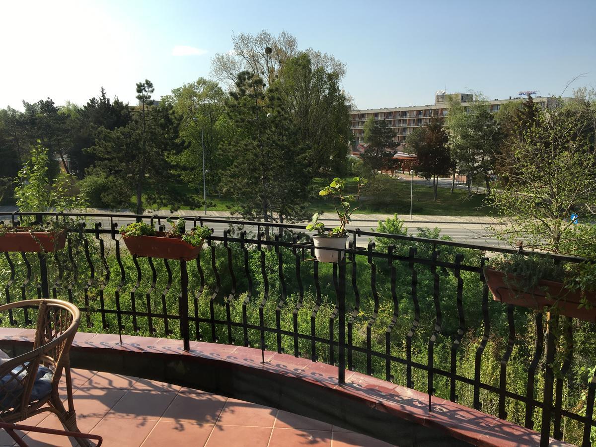 Club Topaz Apartments Neptun Kültér fotó